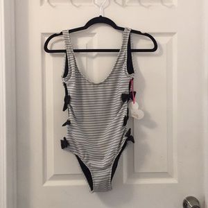 Lolli one piece striped swimming suit